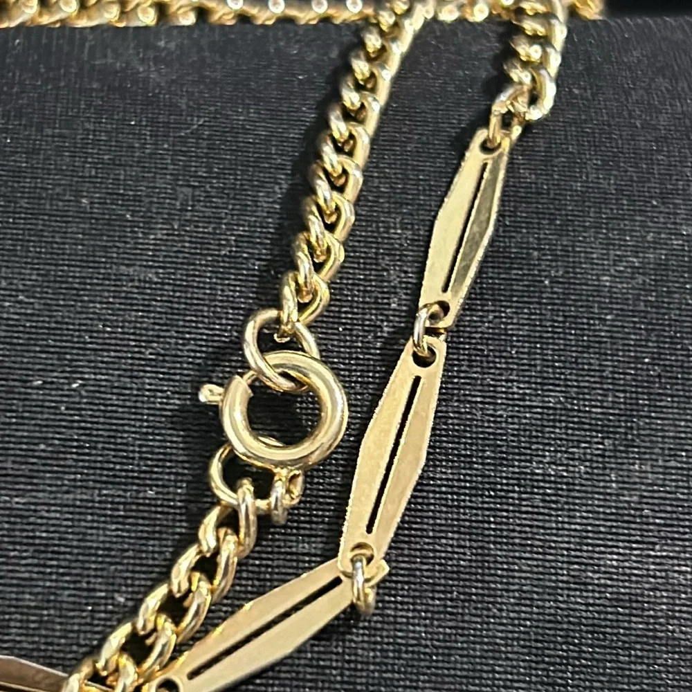 GOLD TONE LONG NECKLACE 53”